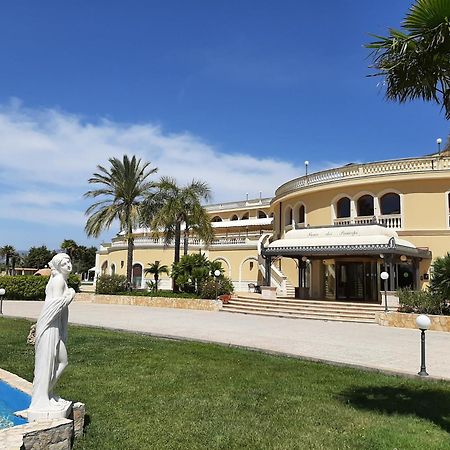 Parco Dei Principi Hotel Roccella Ionica Exterior photo