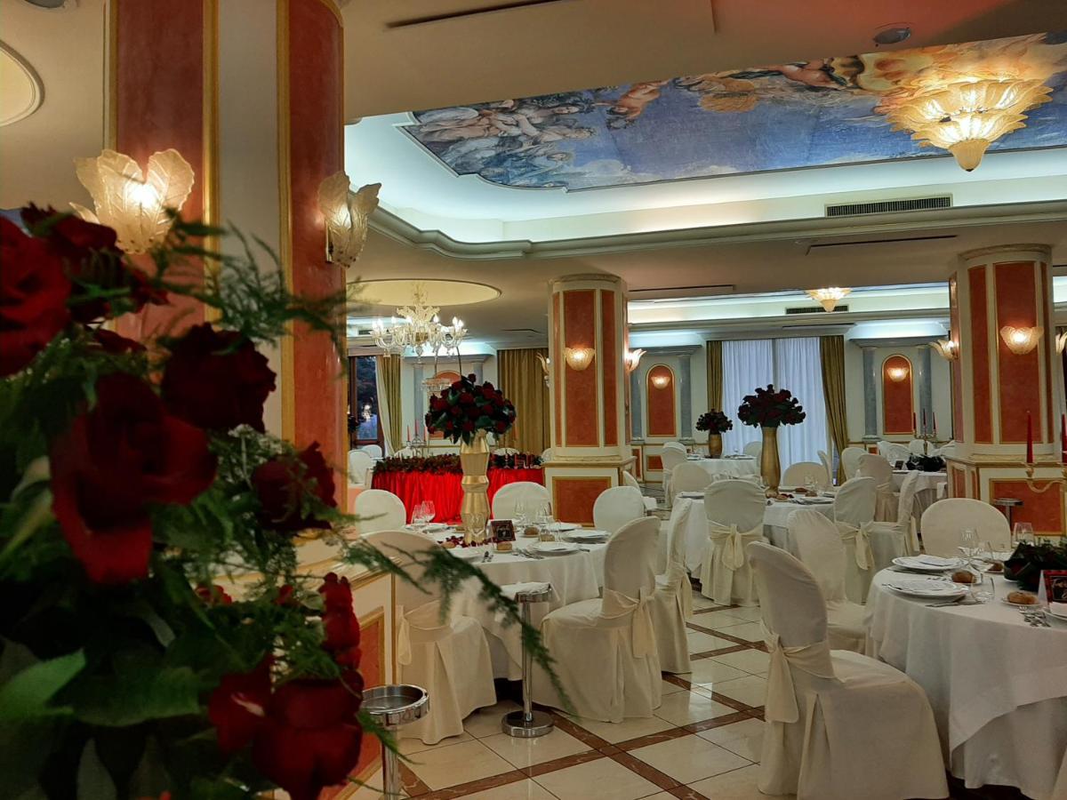 Parco Dei Principi Hotel Roccella Ionica Exterior photo