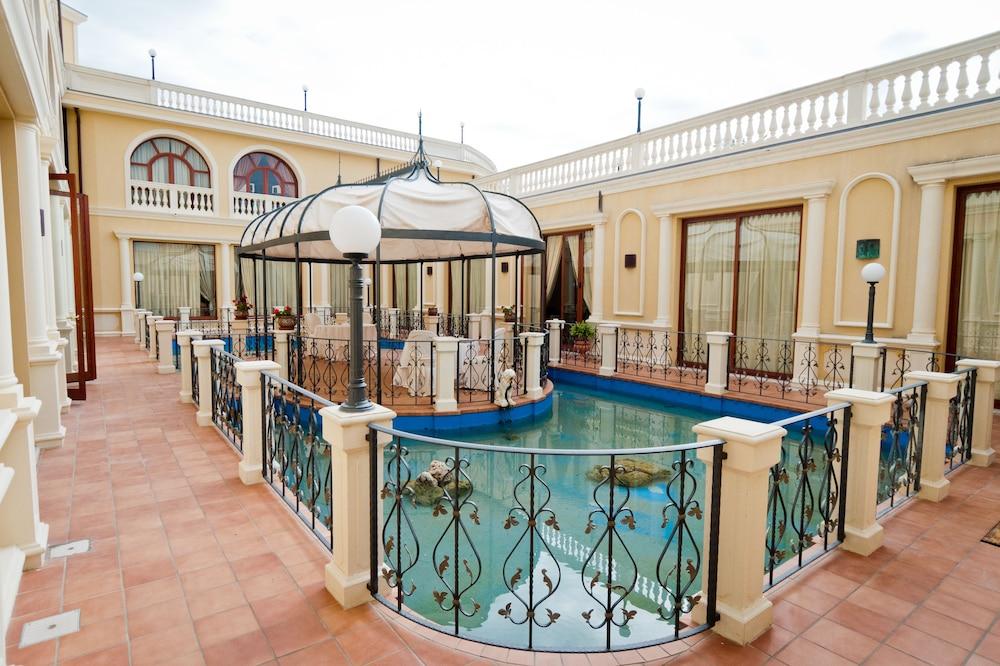 Parco Dei Principi Hotel Roccella Ionica Exterior photo